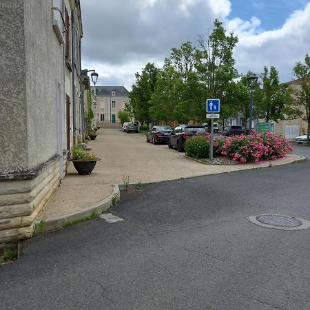 Une Chouette Maison Arcay  Luaran gambar